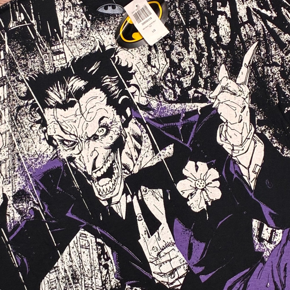 DC Comics Joker T-Shirt Women Large Black NWT Boyfriend Fit AOP City Tee - Picture 2 of 6